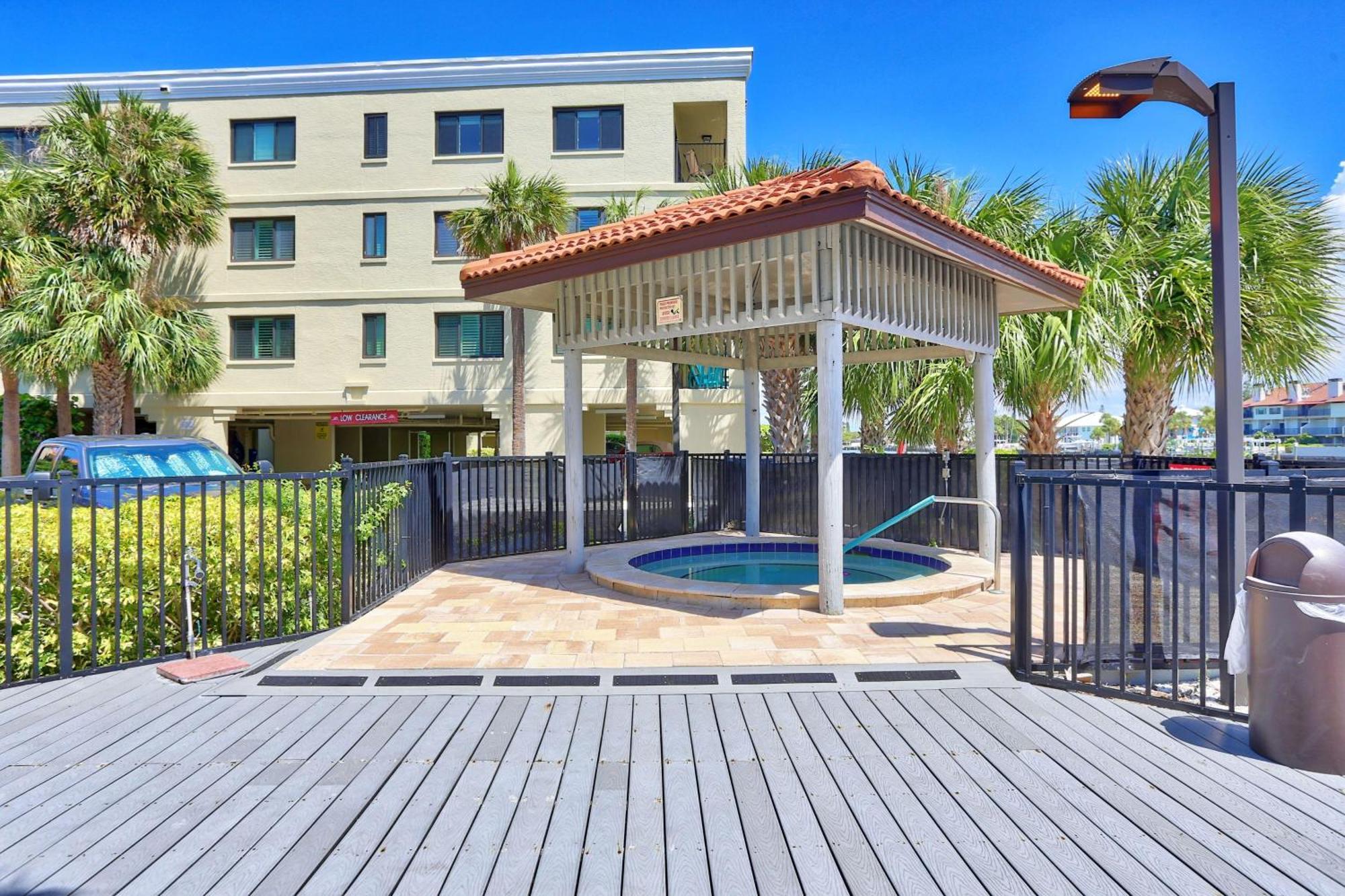 Land'S End 5-203 Gulf-Bay Front - Premier Βίλα St. Pete Beach Εξωτερικό φωτογραφία